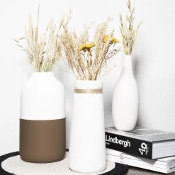 QUVIO Vaas Keramiek Met Smalle Hals - Wit -Home Decoration Store 1000071684 0103